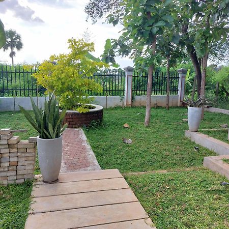 Green Shield Resort Anuradhapura Dış mekan fotoğraf